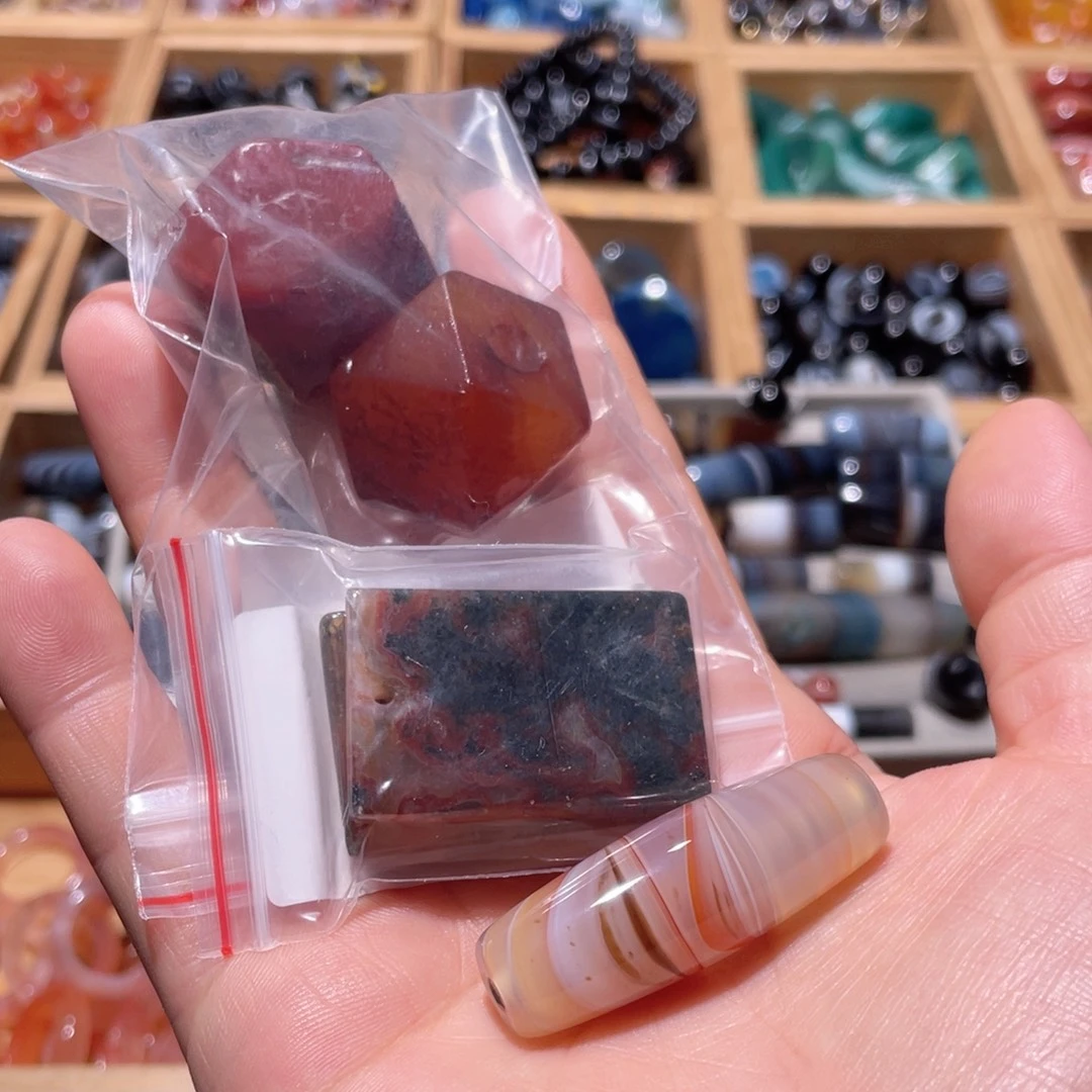 未镶嵌玛瑙/玉髓珠宝半成品