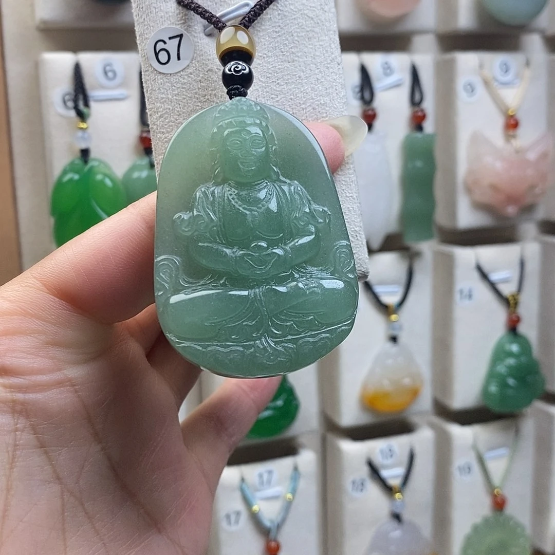 未镶嵌东陵石颈饰