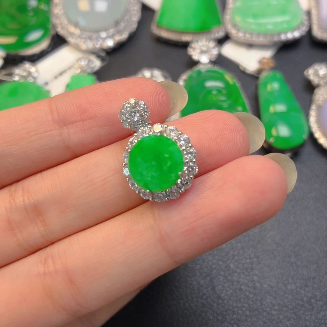 翡翠银S925镶嵌颈饰