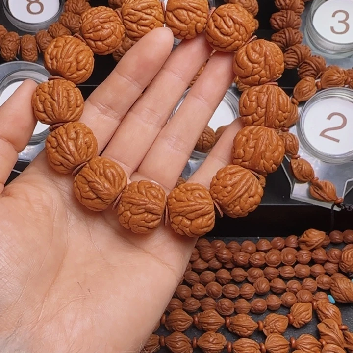 手串桃核龙纹桃核