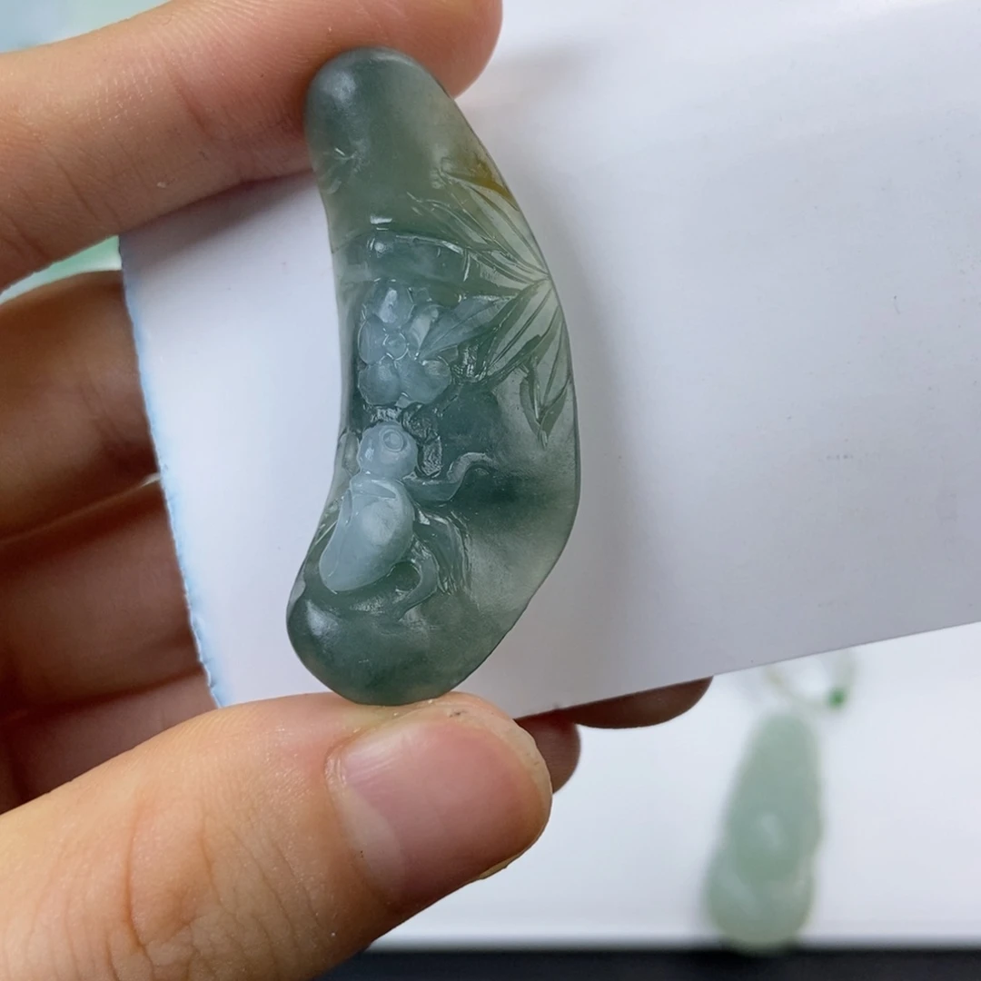定制翡翠未镶嵌知足常乐