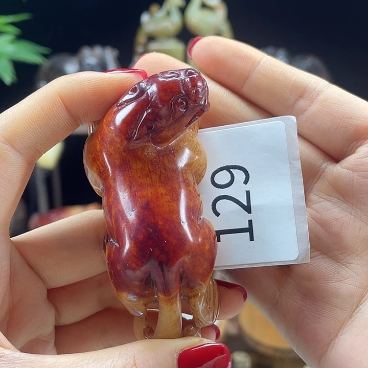 7***6和田玉未镶嵌挂件