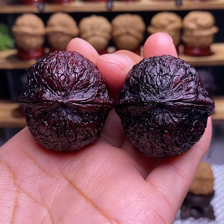 文玩核桃把件金丝绣球29