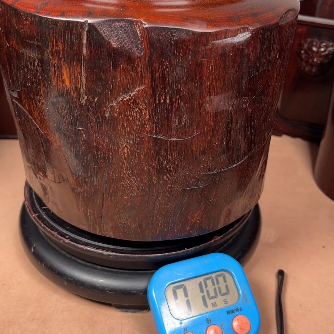 李***中檀香木小叶紫檀茶叶罐