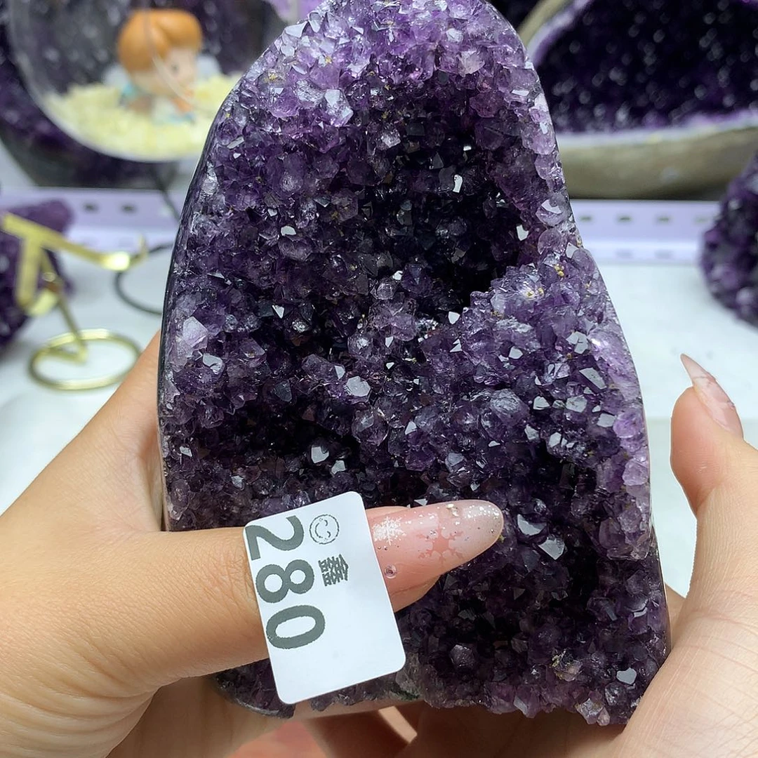 未镶嵌大型摆件（非配饰）水晶