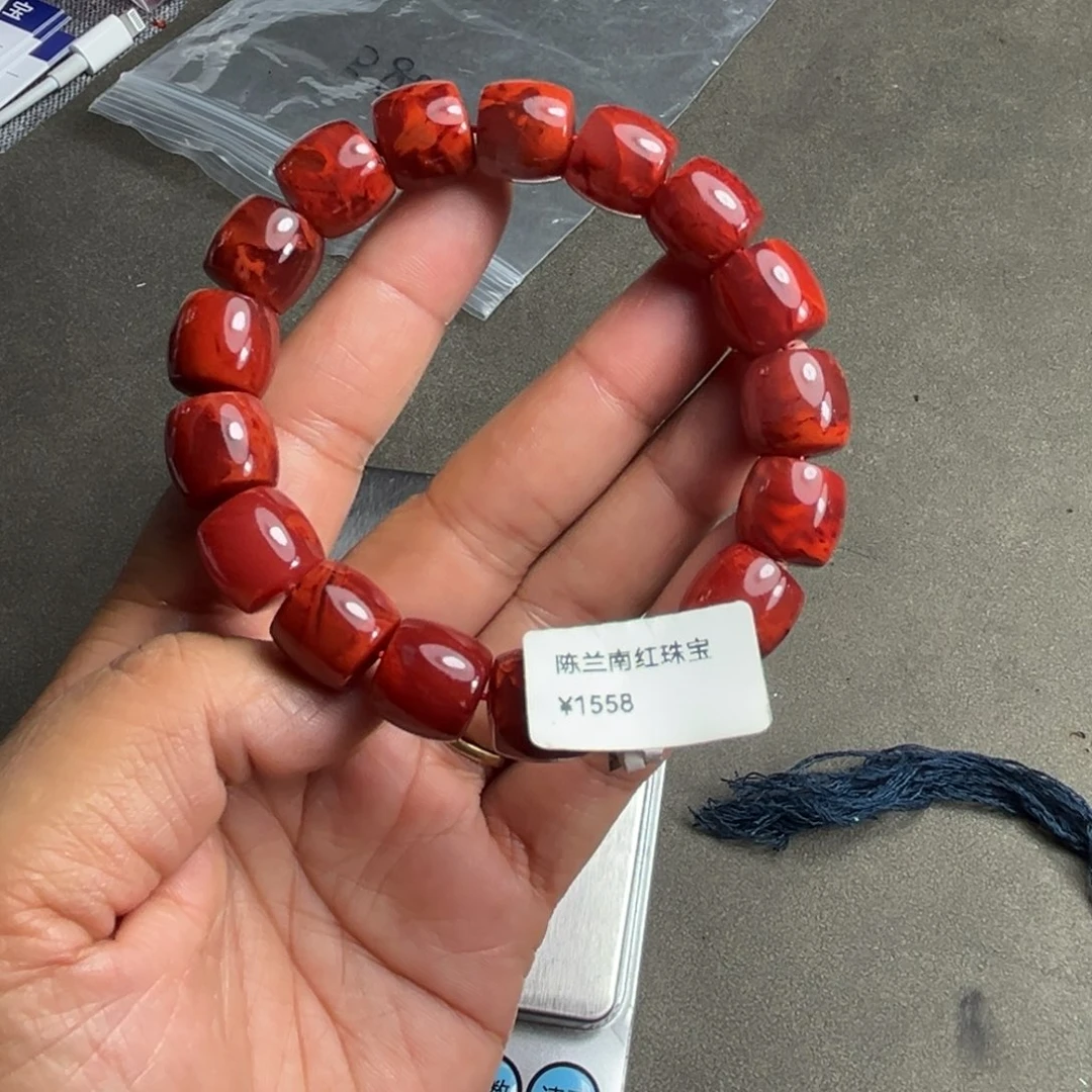 未镶嵌手串南红玛瑙卡**特