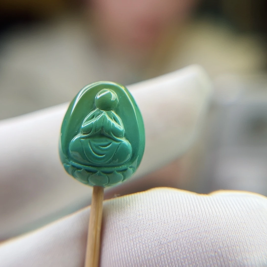 绿松石珠宝奇石未镶嵌12.8宽