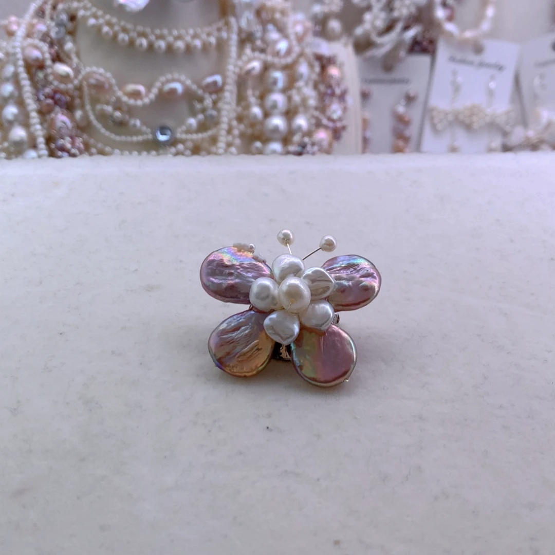 淡水珍珠未镶嵌胸针