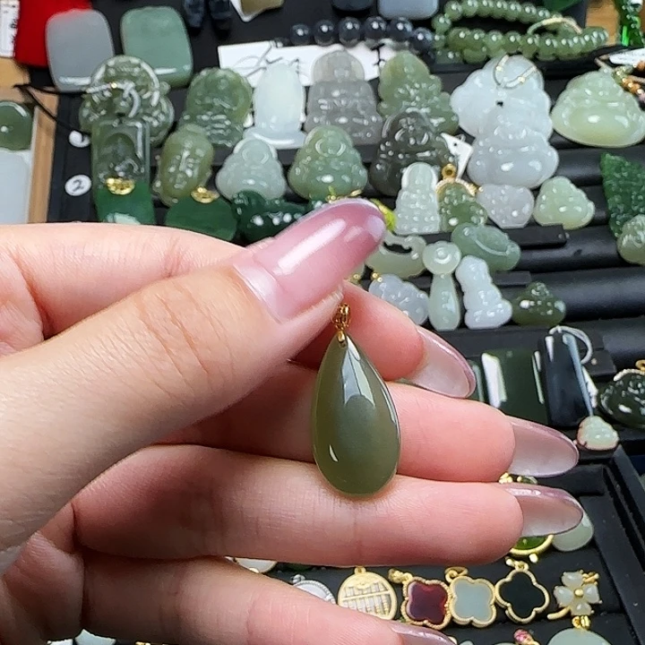 和田玉银S925镶嵌吊坠(赠链)