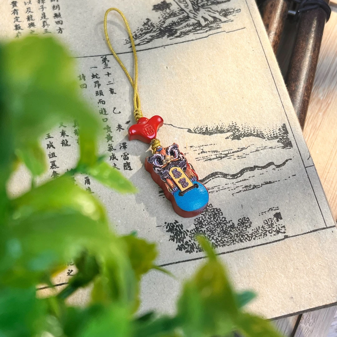 天然辰砂醒狮暴富朱砂挂件（GS-74）