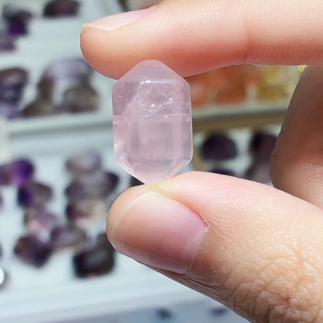 未镶嵌珠宝半成品水晶福利
