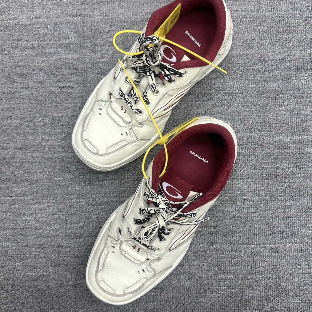 99新 Balenciaga/巴黎世家 41 巴黎世家Hamptons 休闲鞋白红色