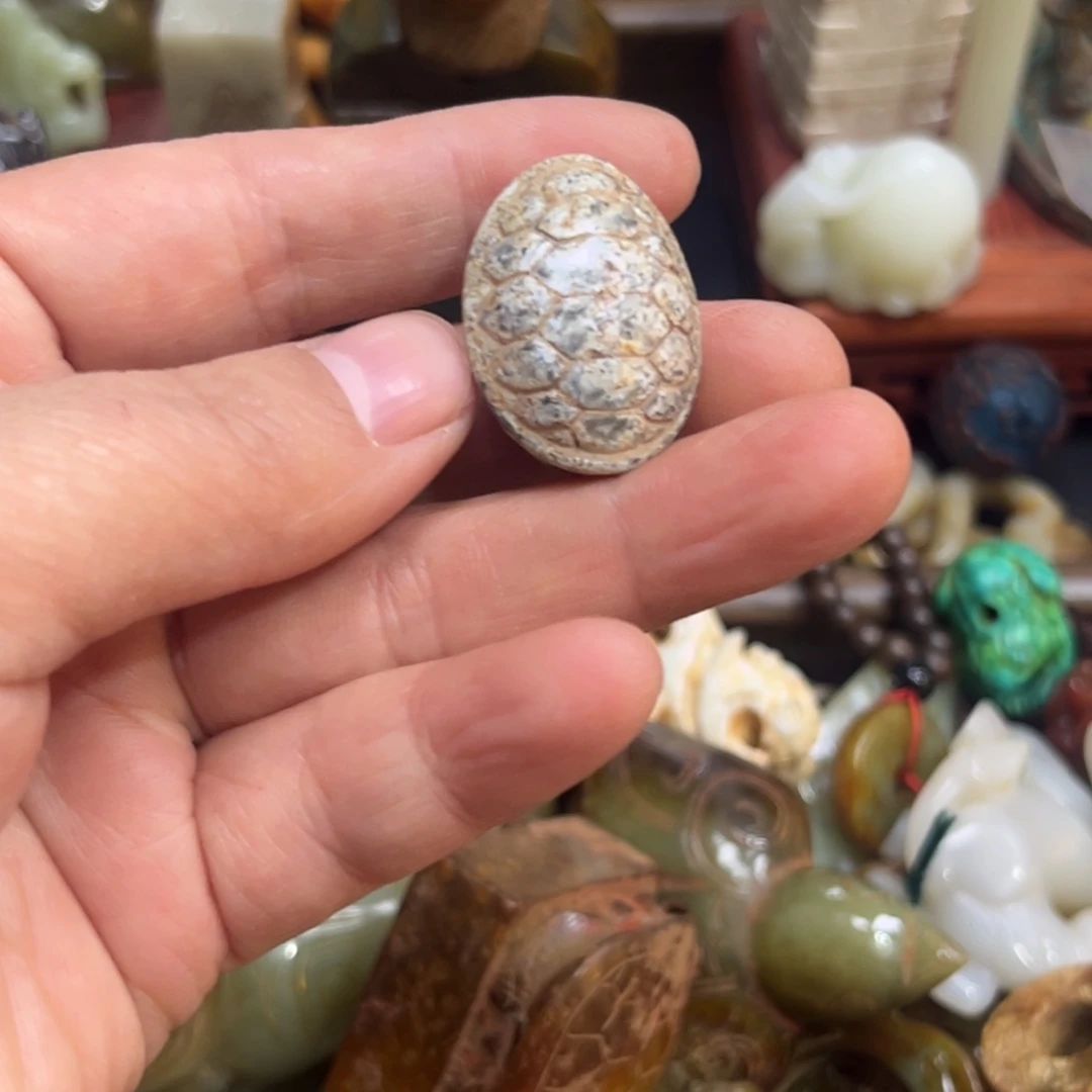 和田玉（糖玉）未镶嵌挂件