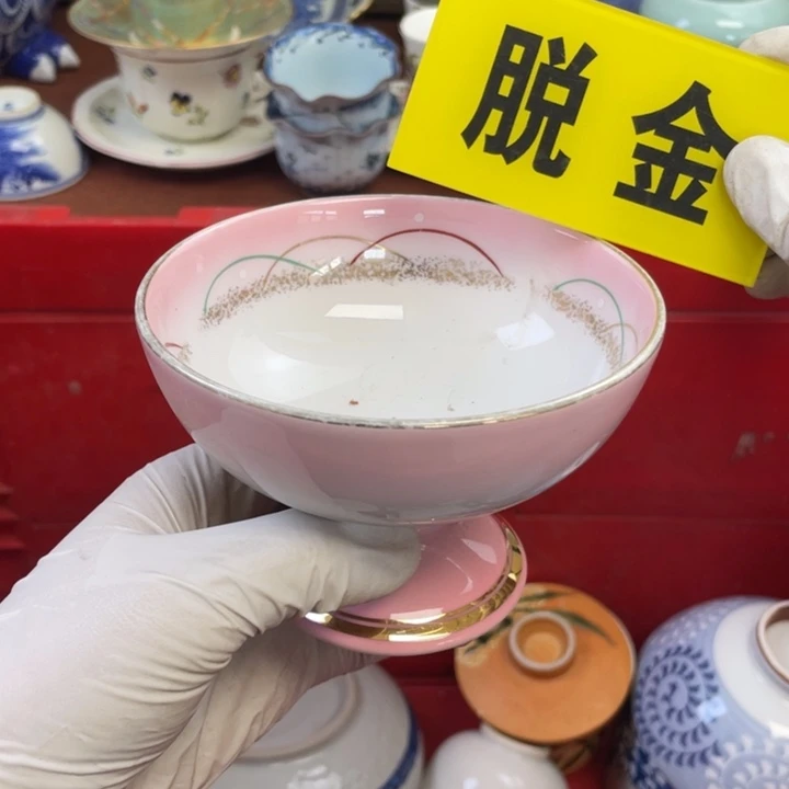 他家瓷器真美…开播了