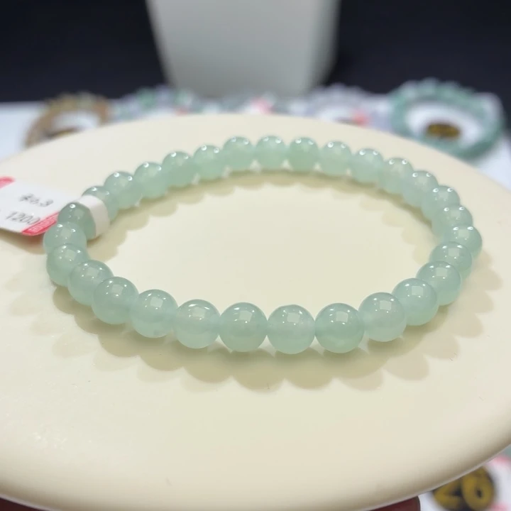 翡翠未镶嵌手链卡6.3
