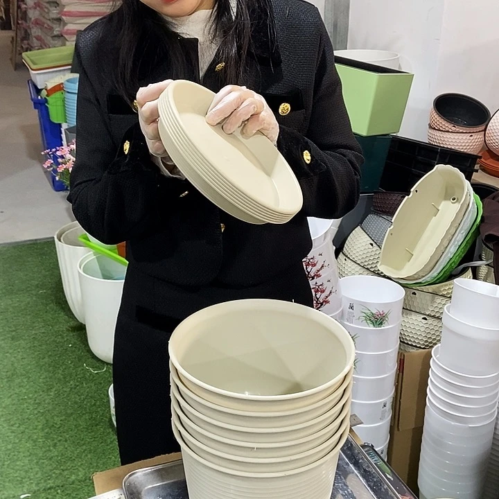 塑料矮陶口21高15米色带拖6套