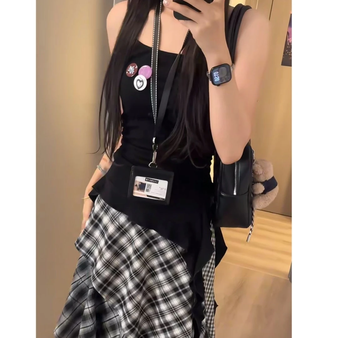 美式辣妹不规则荷叶边吊带背心女夏季新款小众设计感外穿包臀上衣