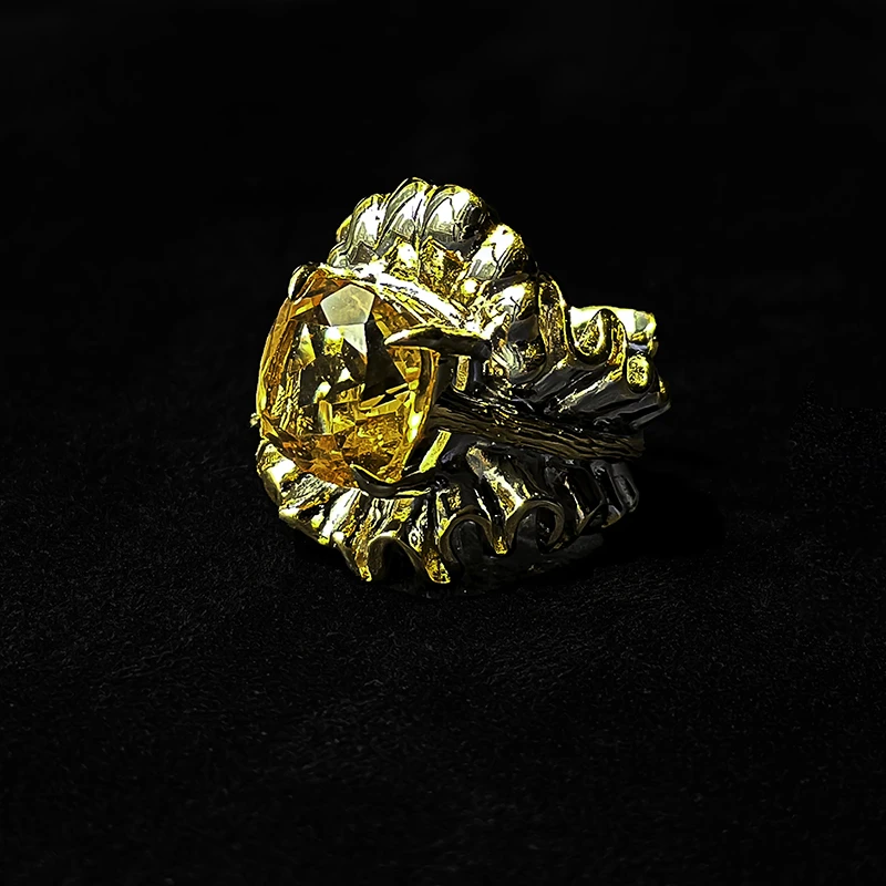 锦鲤说[思钰严选]鎏金棱镜·枕形黄水晶戒活口戒指轻奢时尚百搭