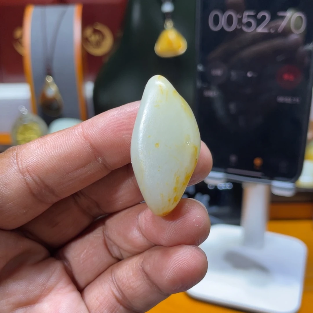 和田玉（白玉）挂件未镶嵌如*客