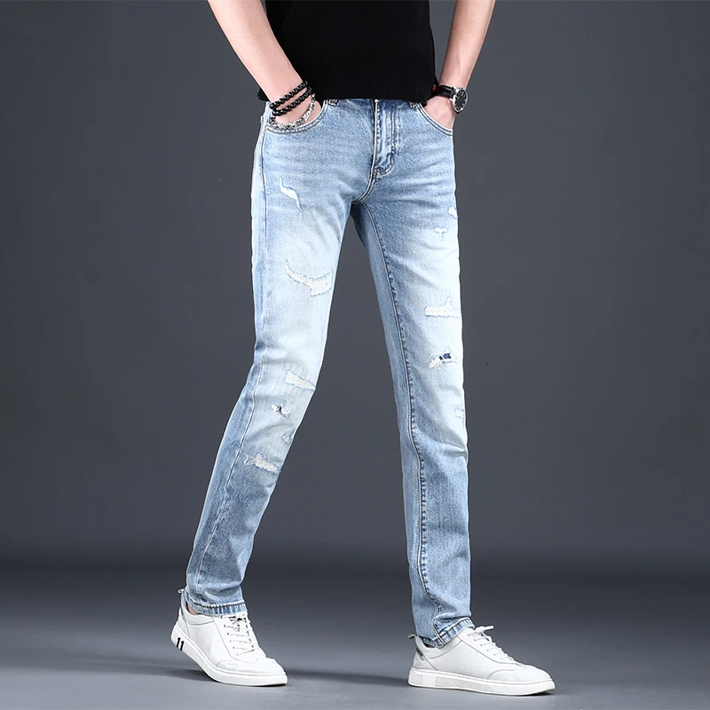 潮牌破洞牛仔裤男款夏季薄款休闲舒适欧货浅蓝色修身小脚弹力爆款
