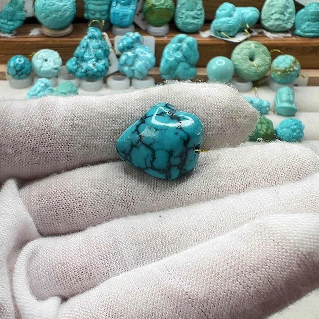 绿松石随形 未镶嵌