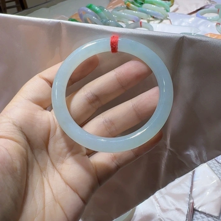 未镶嵌手镯翡翠55圆条