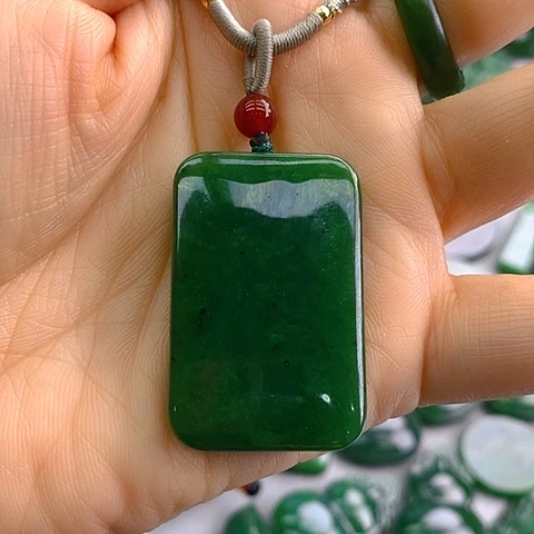 未镶嵌和田玉挂件满**喜