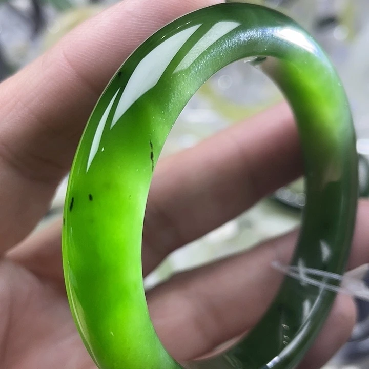 和田玉手镯未镶嵌54