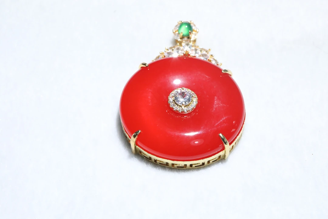 TYDZ822红色设计款吊坠