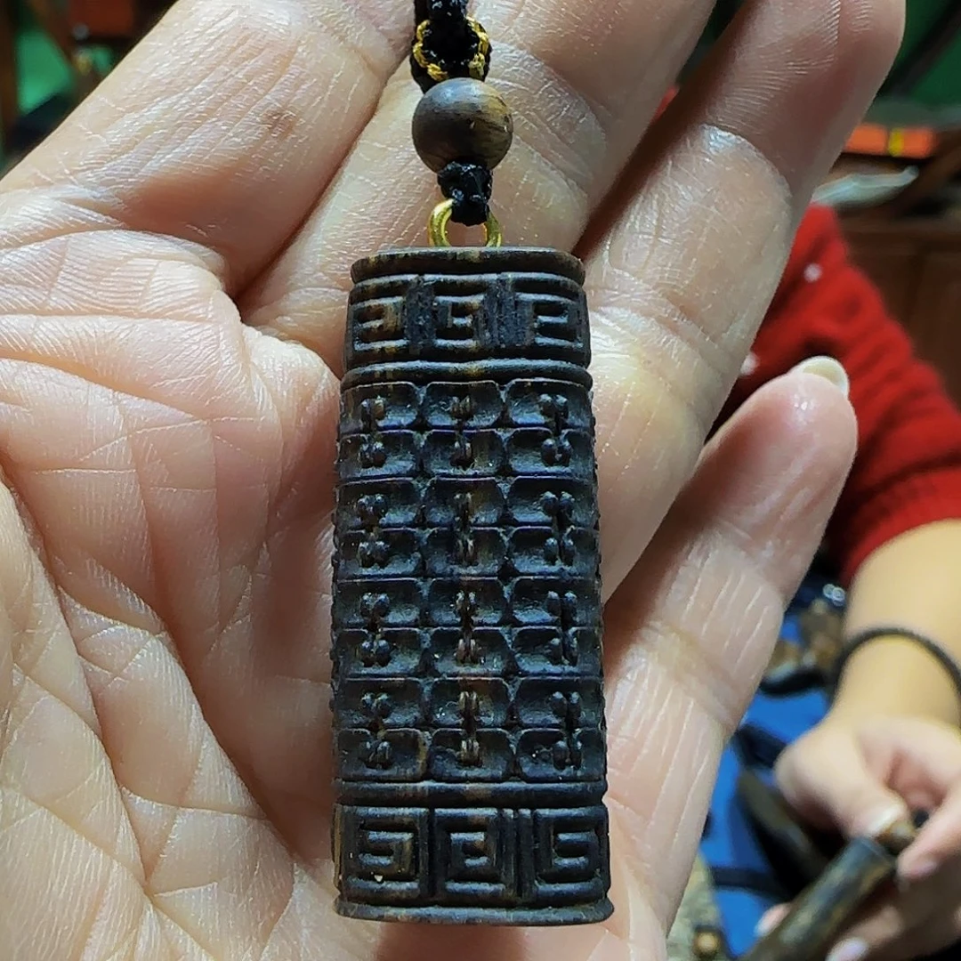 沉香沉香碎屑海南白奇乌身树心油天珠小精品