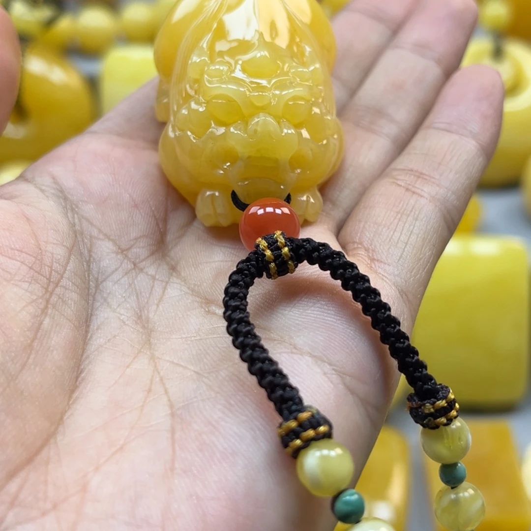 蜜蜡珠宝奇石未镶嵌