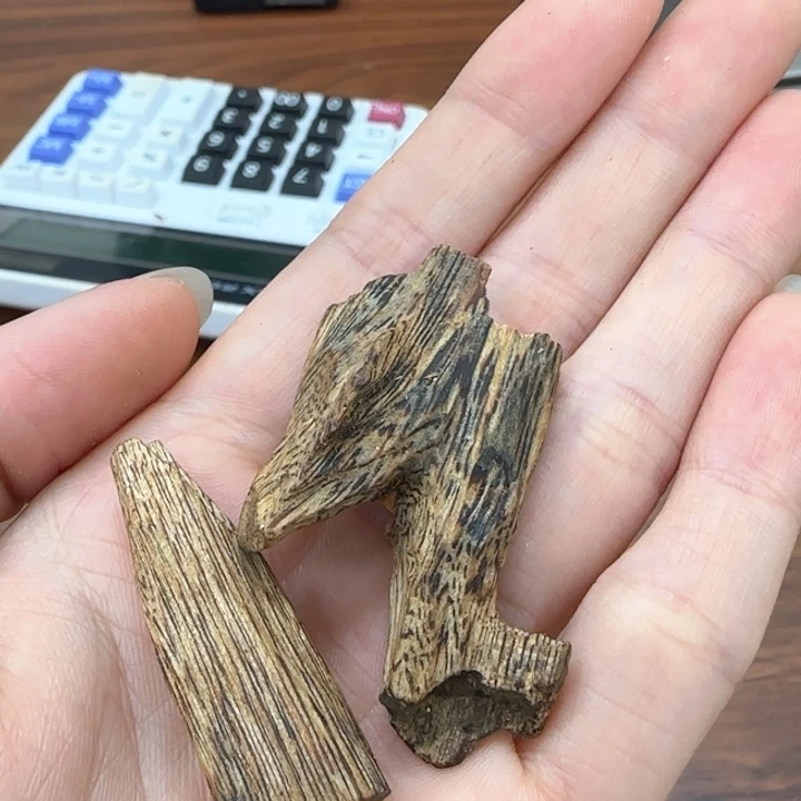 沉香沉香碎屑人*同国香奇楠沉香块料5.4g