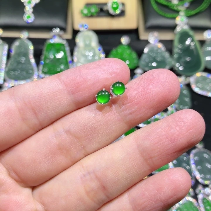 翡翠银S925镶嵌吊坠(赠链)