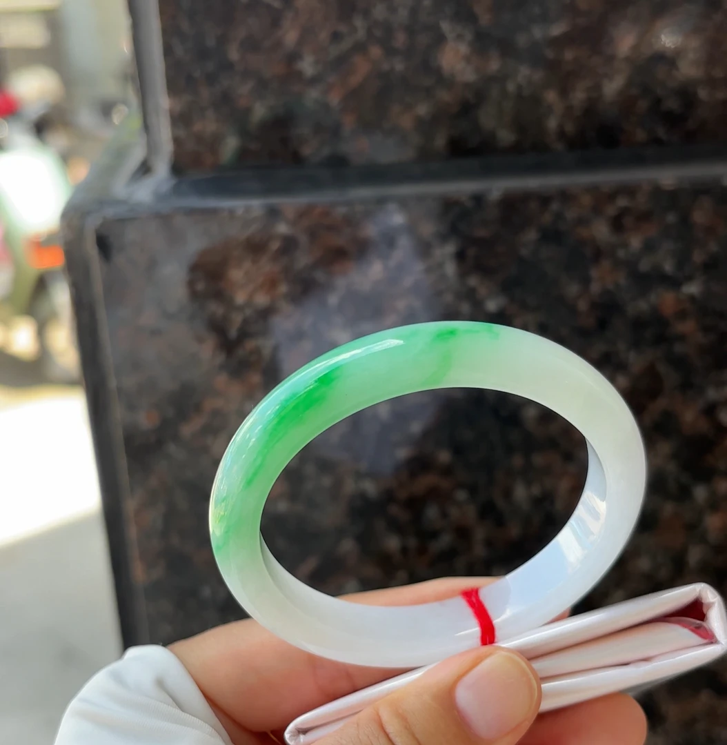 ML（上新）五十八圈贵妃翡翠a货手镯