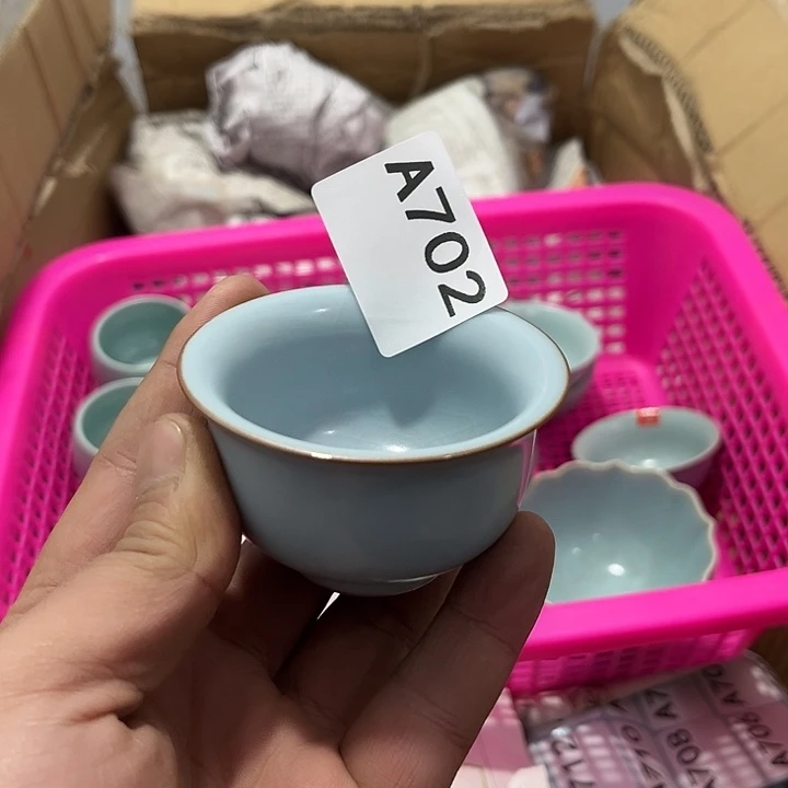 孤***由茶具默认微瑕瓷器、茶具、壶、摆件，介意勿拍