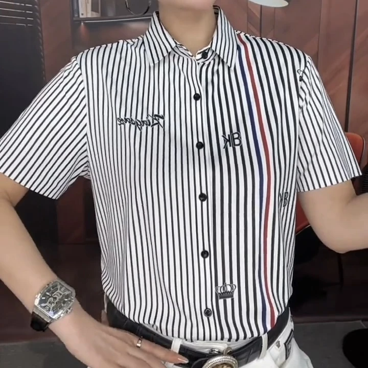 【男装】新款时尚个性条纹显瘦夏季经典百搭上衣男士短袖衬衫