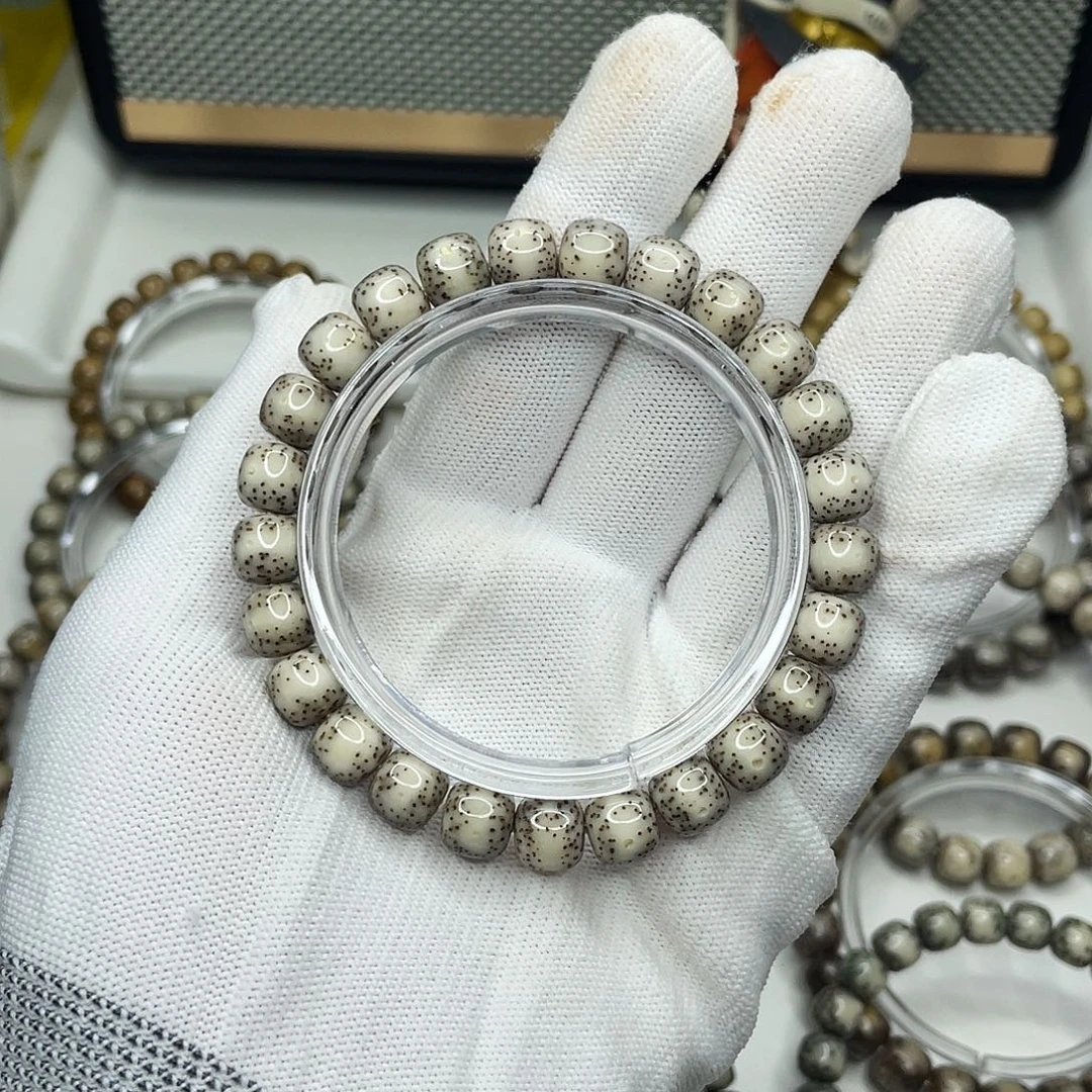 手串星月菩提9mm 灰冰一线天