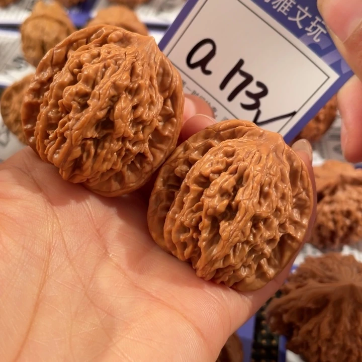 把件文玩核桃173号4.1➕虎头