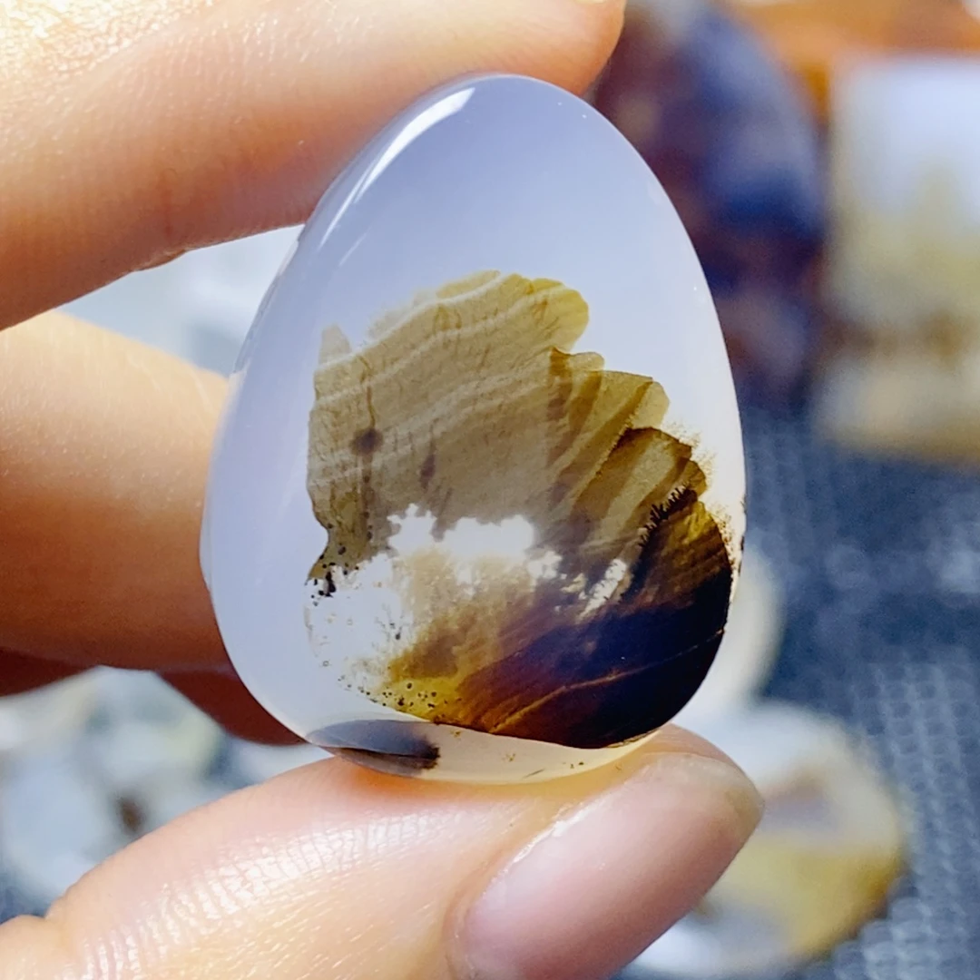 玛瑙/玉髓未镶嵌珠宝奇石