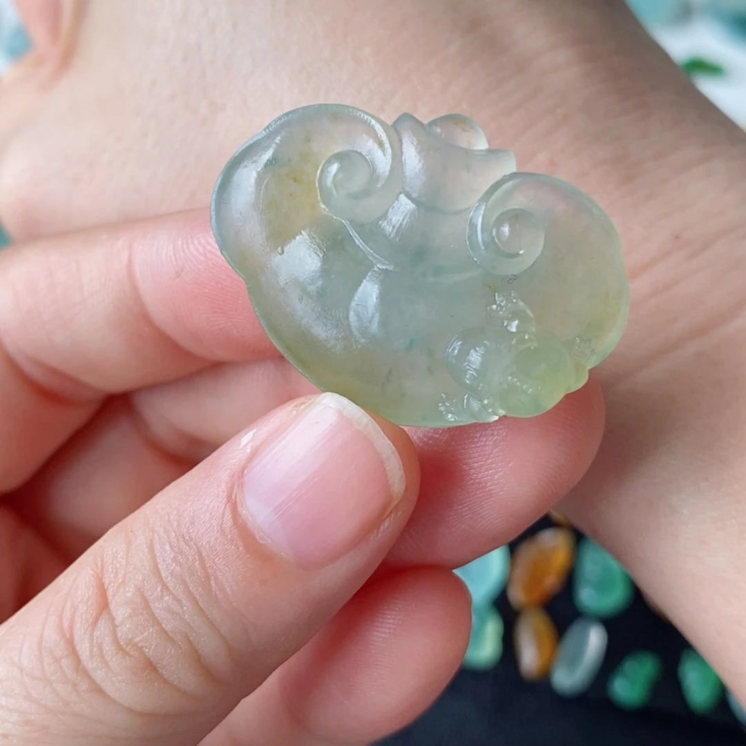未镶嵌定制翡翠如意锁