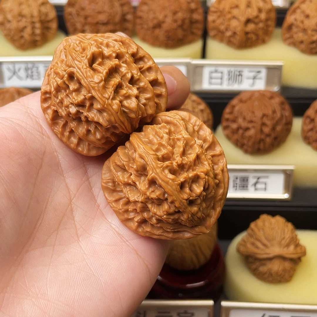吊坠文玩核桃三角白41全品531