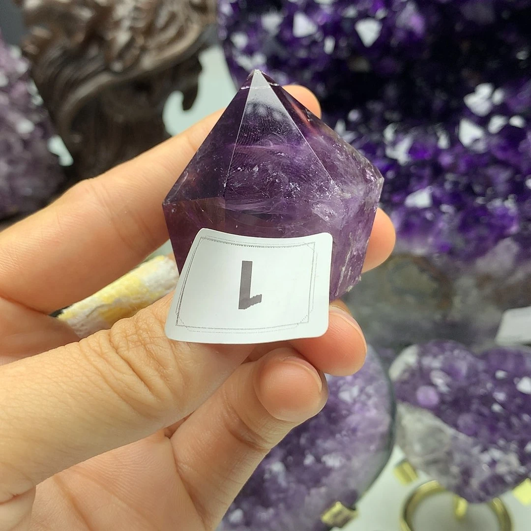 未镶嵌水晶大型摆件（非配饰）