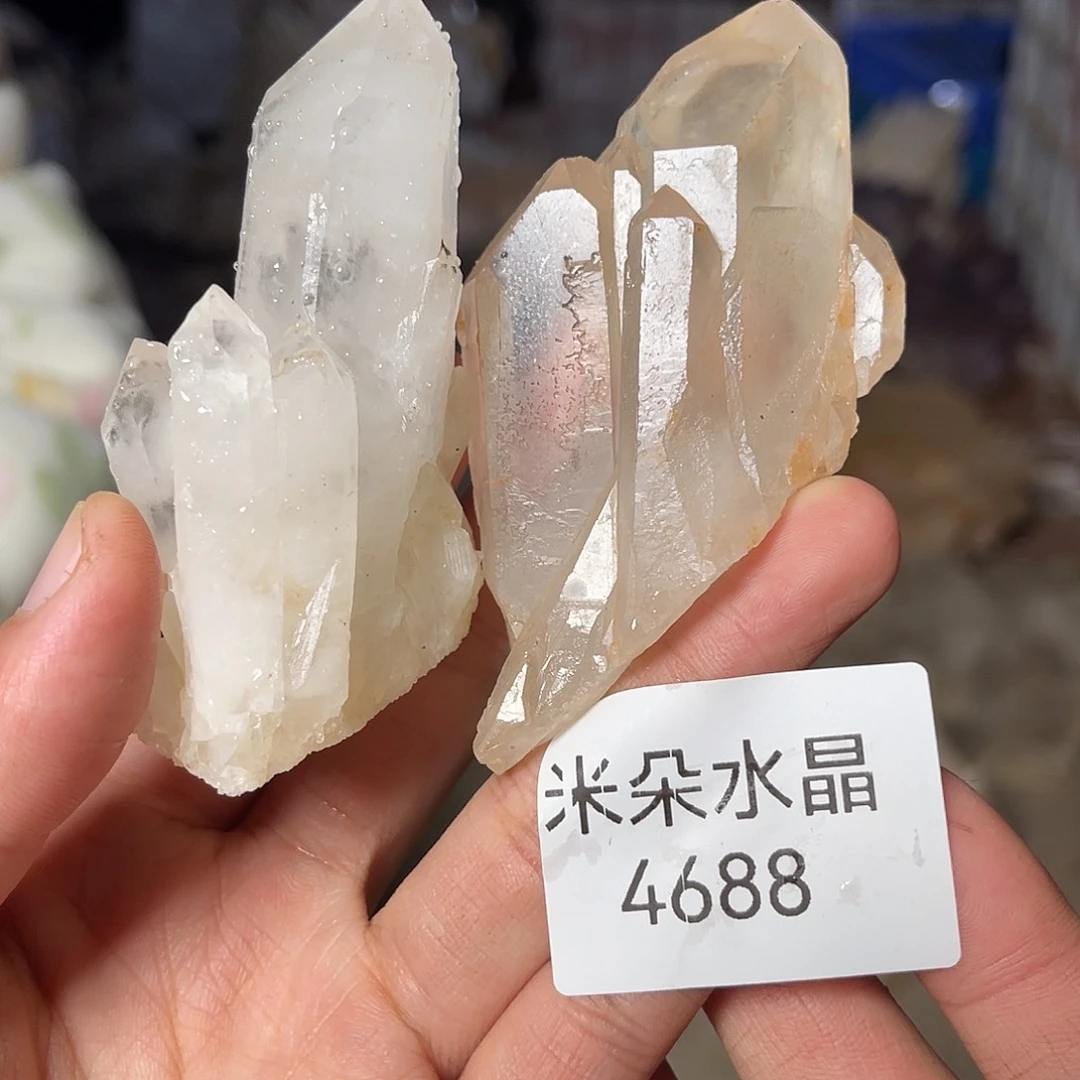 ****。未镶嵌珠宝半成品水晶