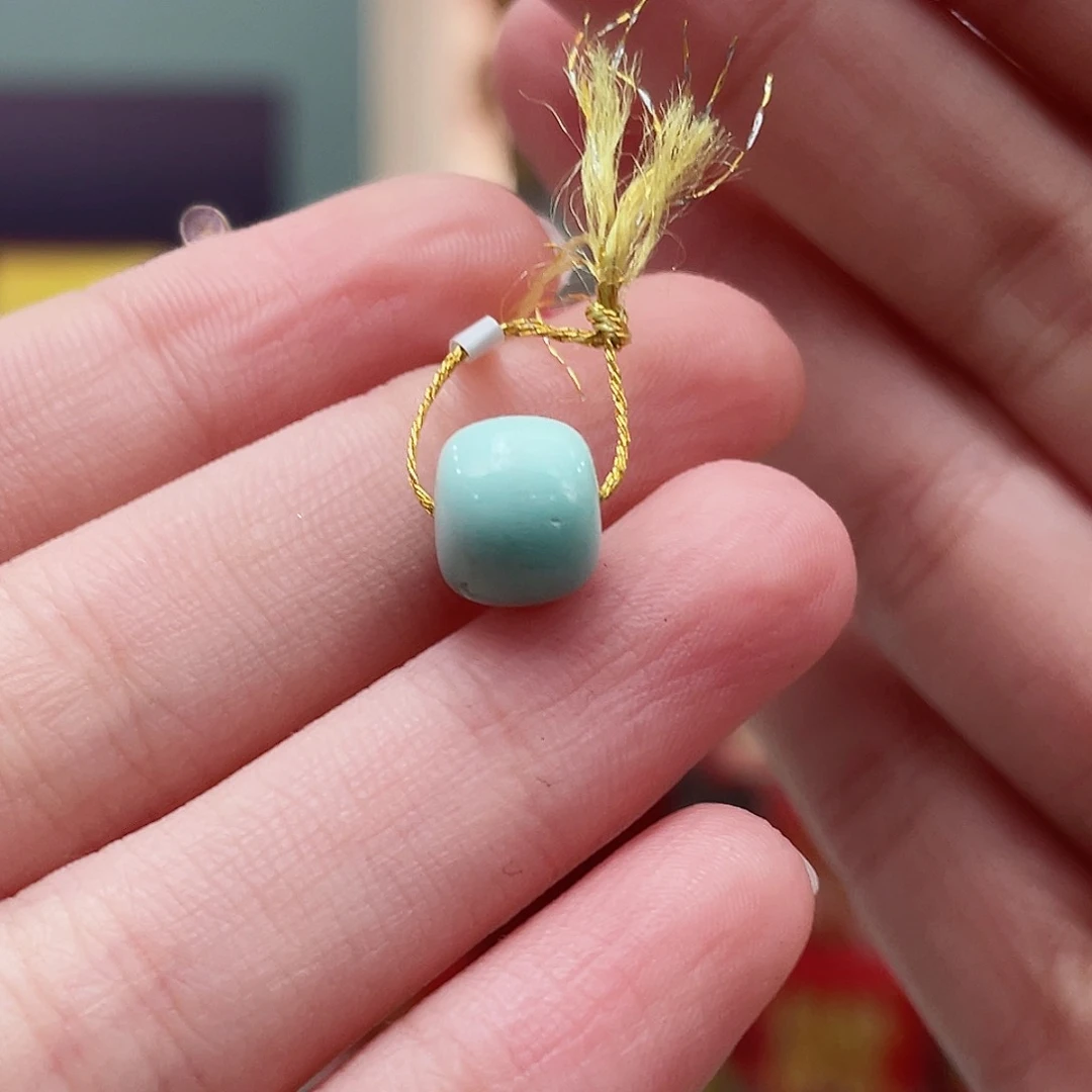 绿松石颈饰未镶嵌