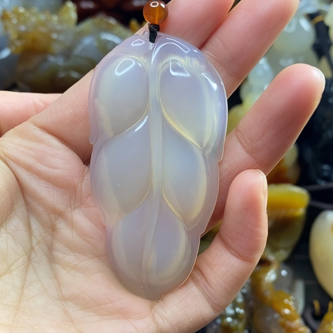 玛瑙/玉髓未镶嵌吊坠