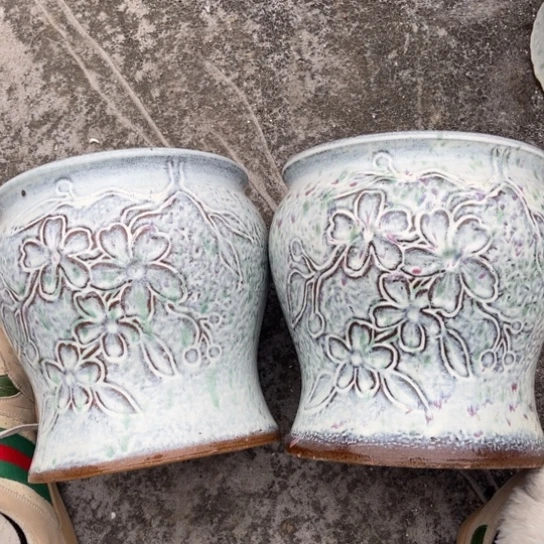 红陶口20高22瑕疵