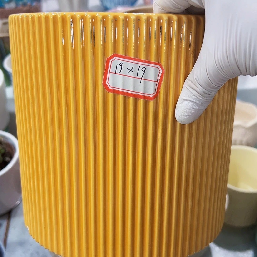 有孔，外贸尾单陶瓷花盆凑单10米包邮