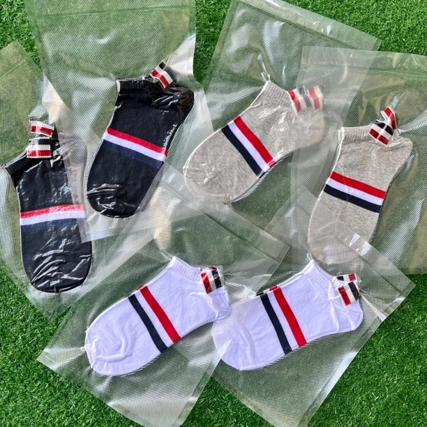 爆款tb袜子短筒船袜男女同款休闲百搭透气不掉跟全棉短袜春夏穿搭