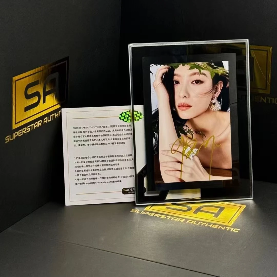 倪妮 亲笔签名带证书官网可查精美裱框裱框礼盒➕礼袋发货包邮