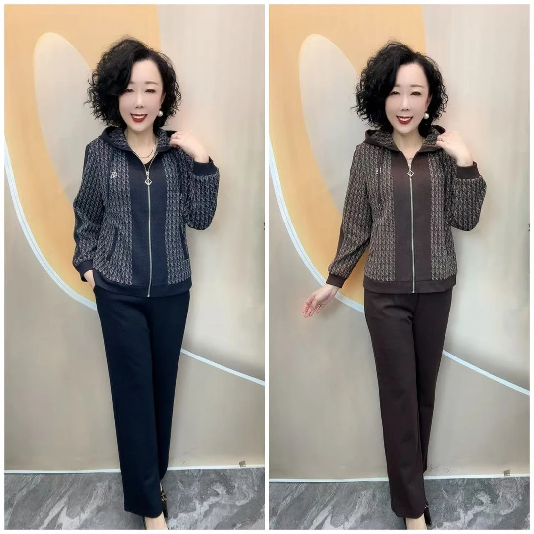 067新款妈妈装中老年女装时尚洋气宽松大码休闲套装，（上衣➕裤子）